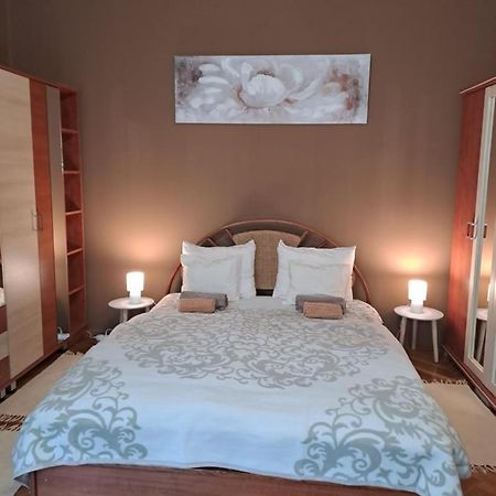 Szell 3 Apartman Apartment Szombathely Ngoại thất bức ảnh